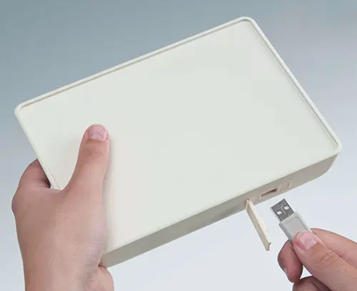Gehäuse mit USB Abdeckung