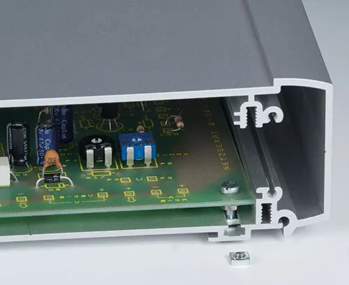M3 square-head nuts set (accessory) for mounting a PCB to the bottom profile, or guide rails in the top profile for slide-in PCBs