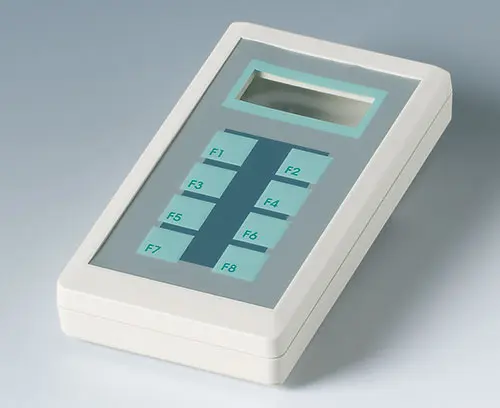 Panel de control rebajado para proteger el teclado de membrana