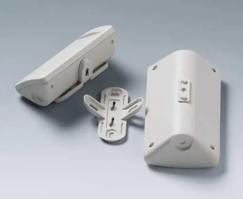 Gabinete com adaptador, bem como suporte de parede (acessório)